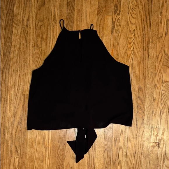 Vici Black Crop Tie-Front Tank Top - Picture 5 of 9